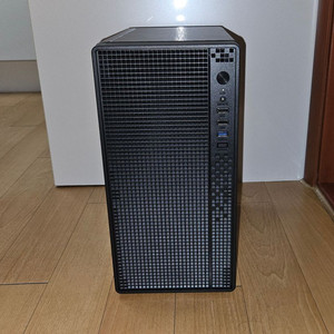 AMD 3400G 파카소 조립 데스크탑 팝니다