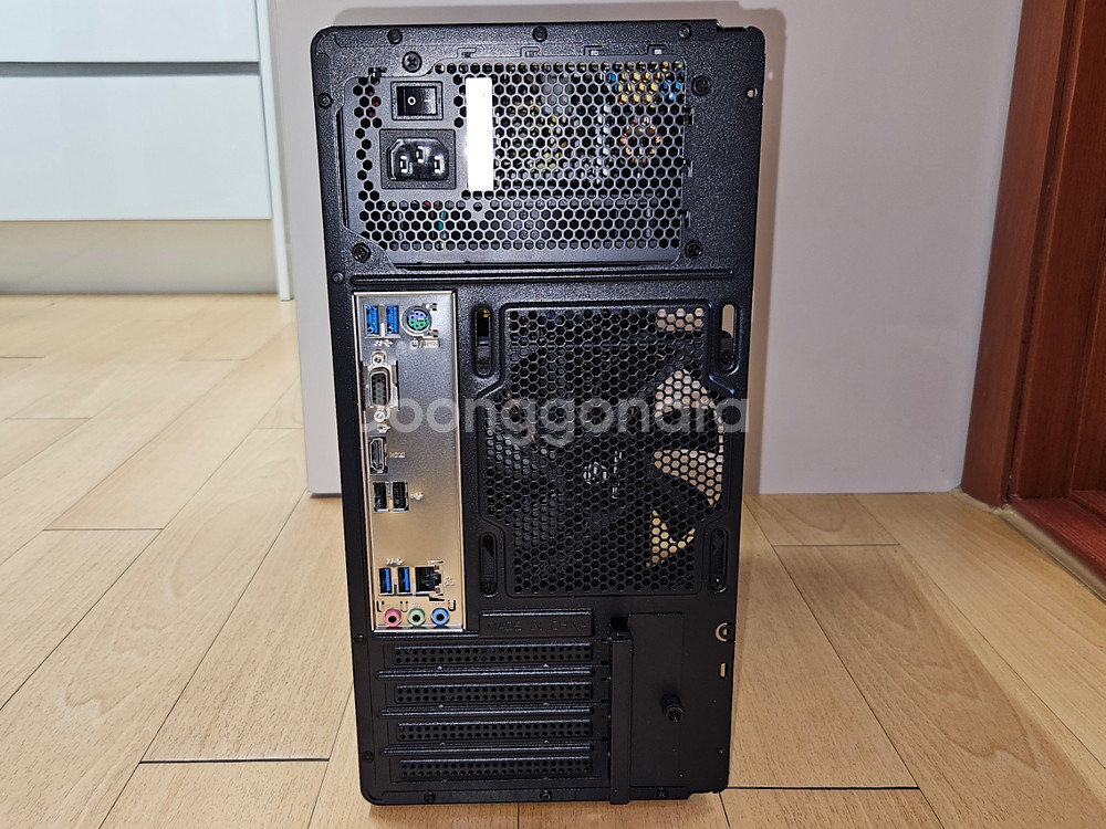 AMD 3400G 파카소 조립 데스크탑 팝니다--1
