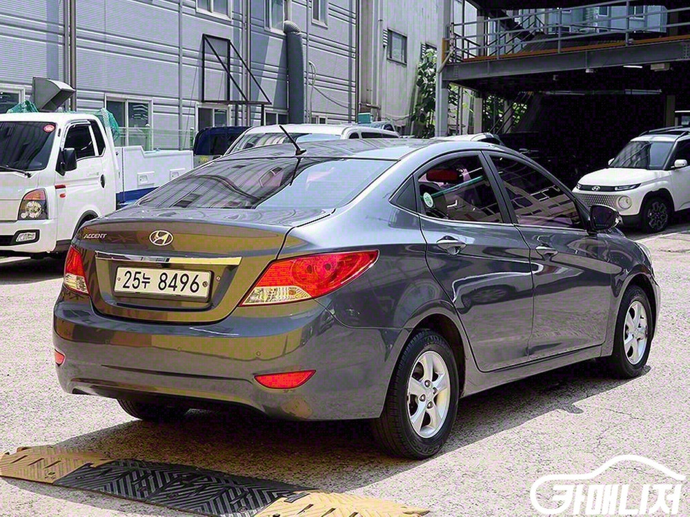 [현대]엑센트신형 1.4VVT 프리미엄 (5인승) #앱--4