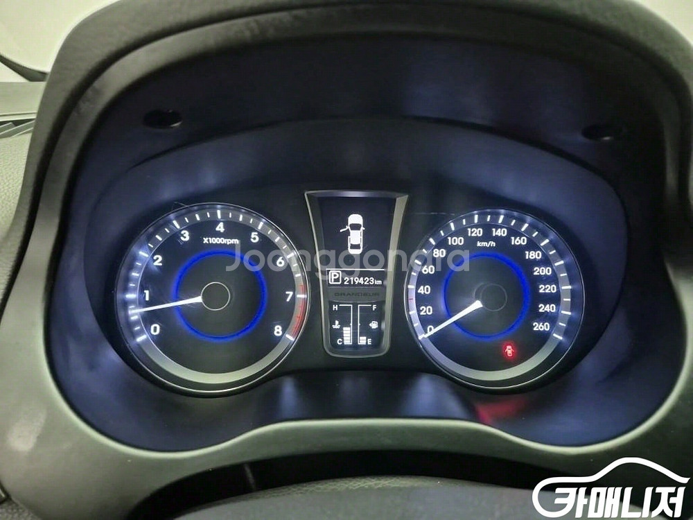 [현대]그랜저 HG LPG HG300 프라임 (5인승)--4