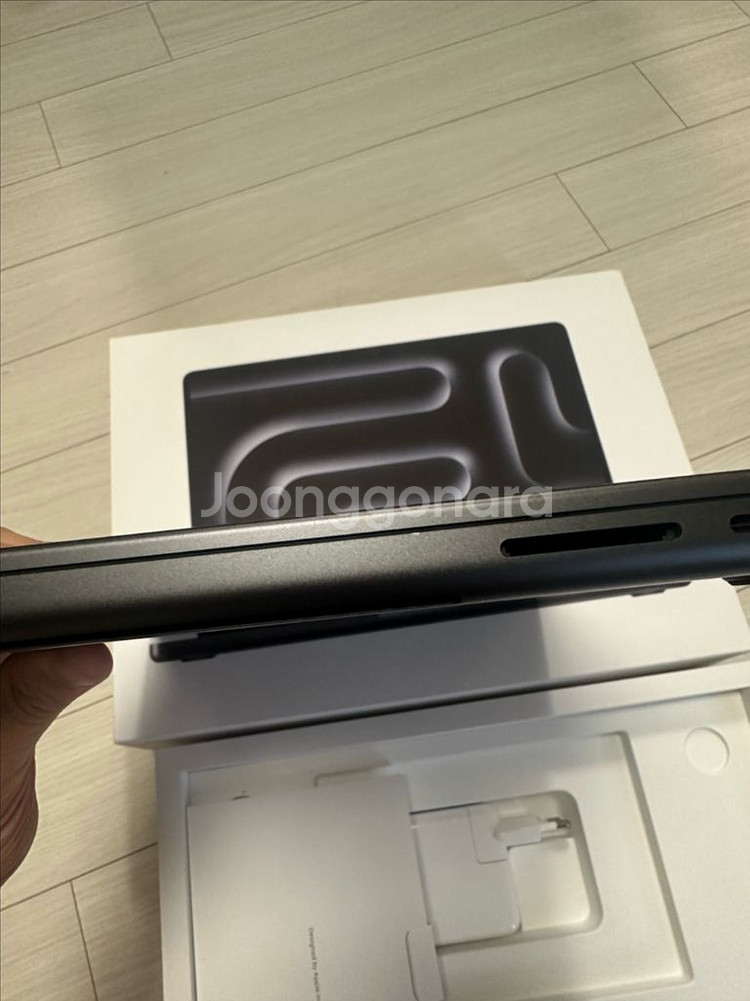 맥북 프로 M4 14인치 16gb 512ssd 애케플--2