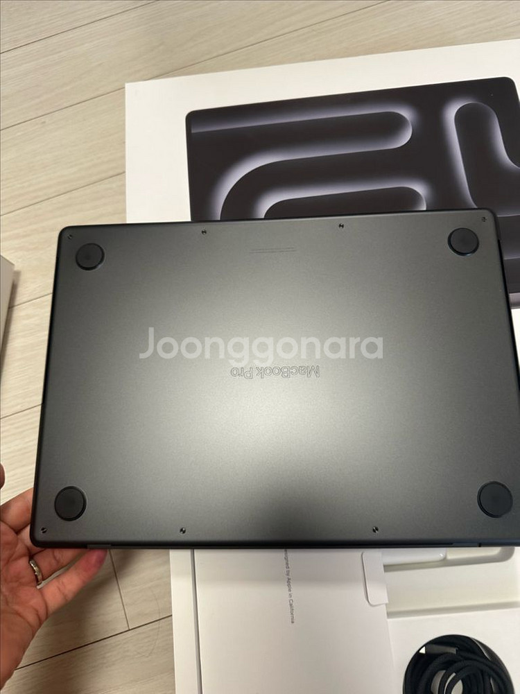 맥북 프로 M4 14인치 16gb 512ssd 애케플--6
