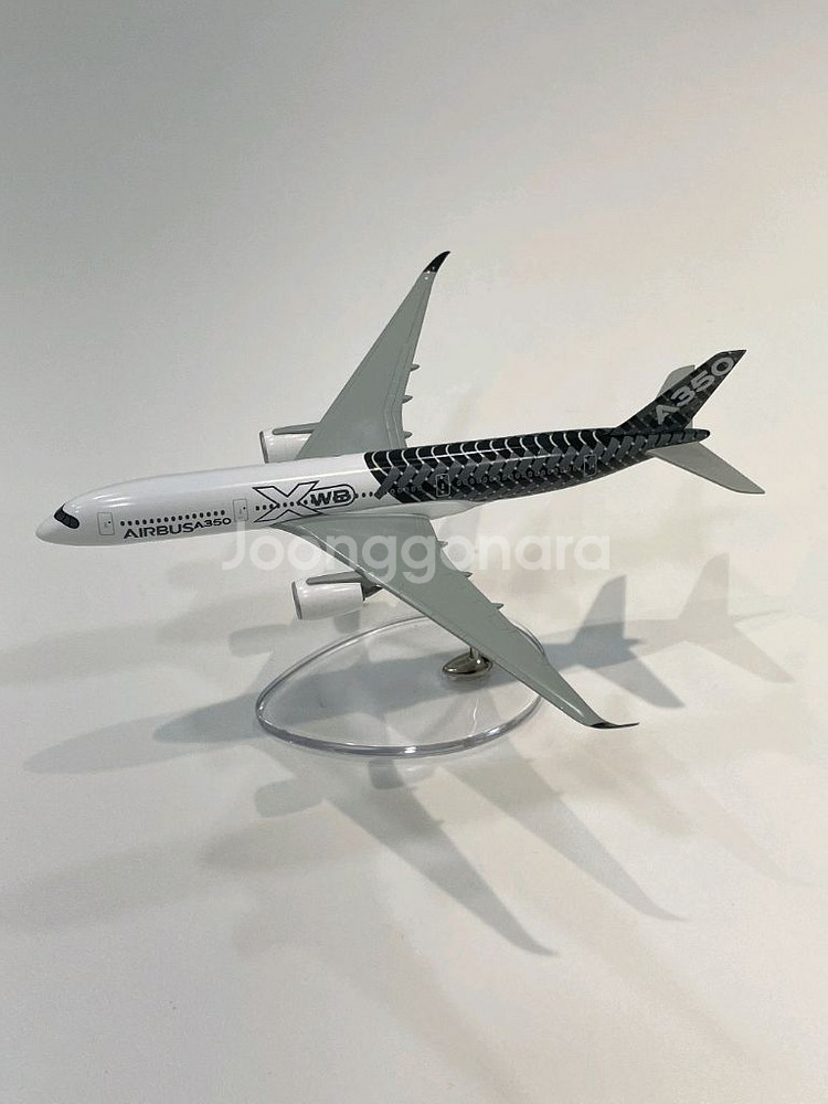 에어버스 A350 XWB 1:400 스케일 모형 미개봉--1