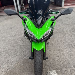 가와사키 닌자 650 18년식 abs