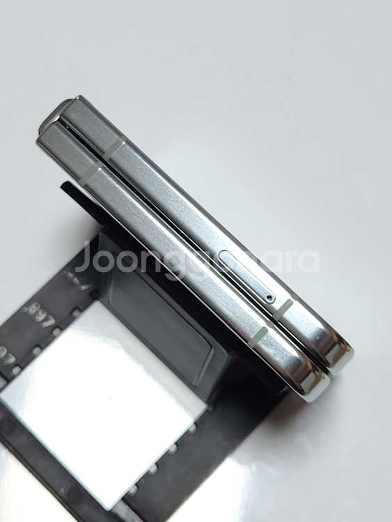 갤럭시Z플립5 256G 무잔상 민트 52533--6