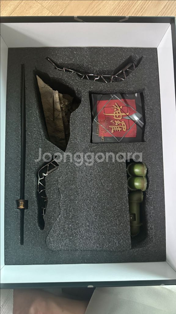 VTSTOYS 파이널판타지 1/6 클라우드 피규어--4