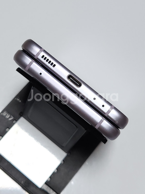 갤럭시Z플립3 256G 무잔상 퍼플 53260--4