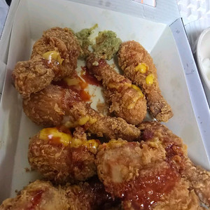 레일건 피규어 구매