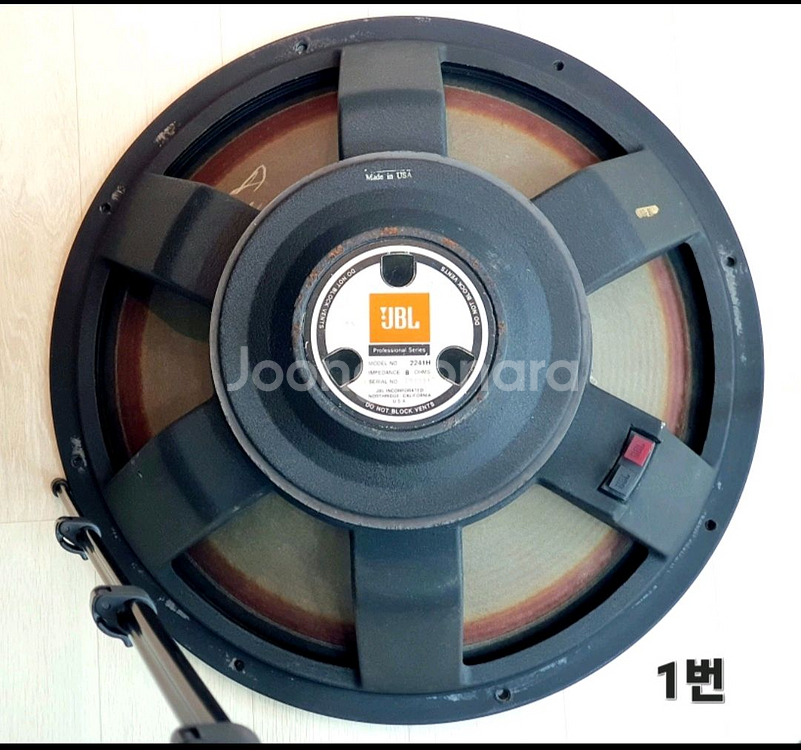 JBL 2241H 18인치 우퍼 한 조--3
