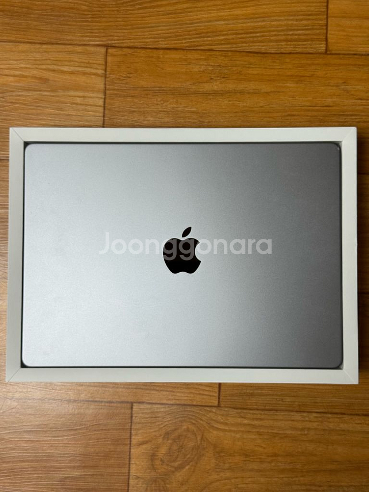 맥북 14인치 M3 프로 16gb 1TB--0