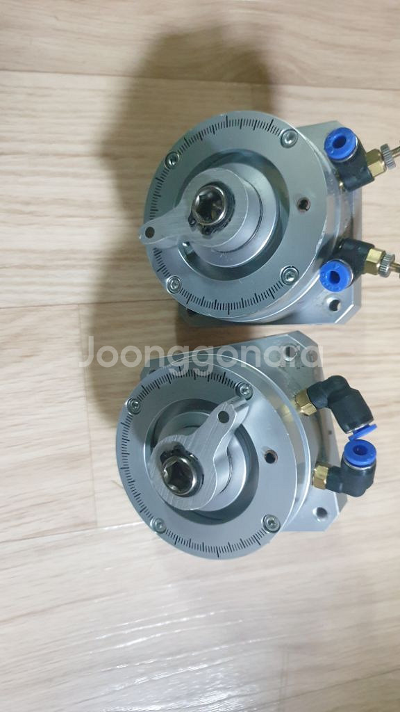 회전실린더 2개 FESTO--0