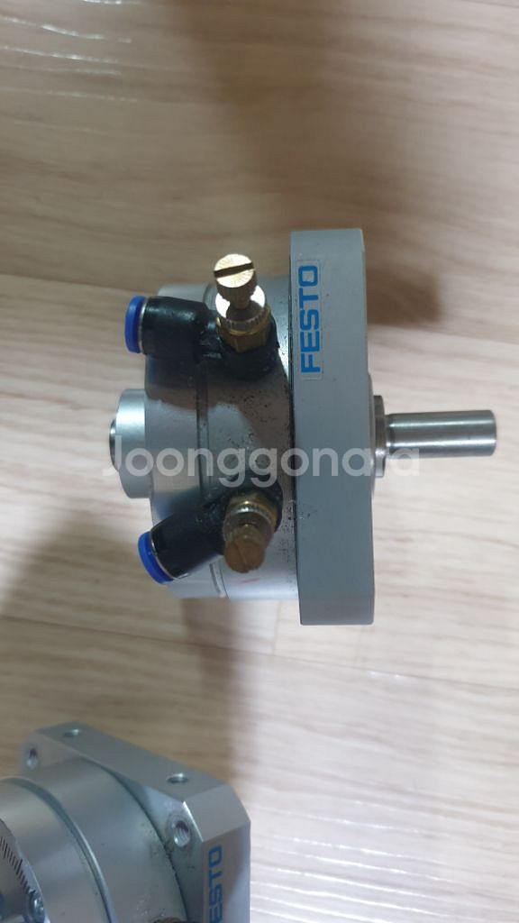 회전실린더 2개 FESTO--1