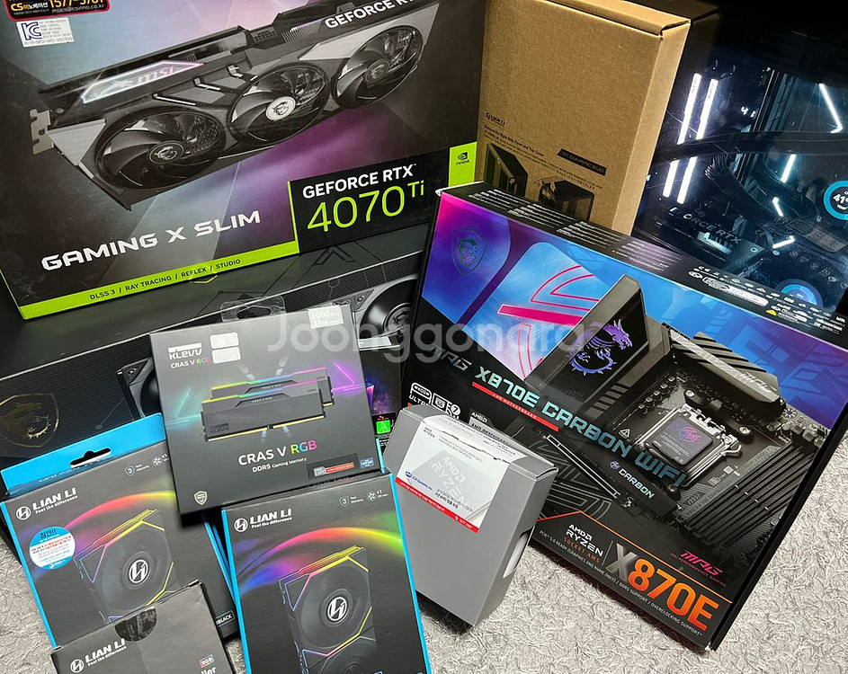 9800x3d x870e 4070ti 리안리 LCD--5