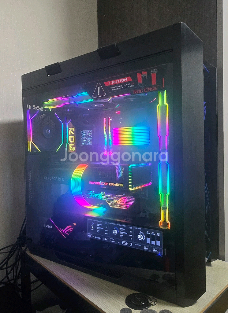 9800x3D ASUS X870E HERO 본체 팜.--4