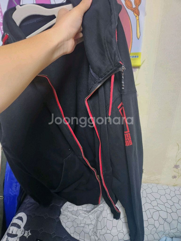 림버스 후드티 팝니다--1