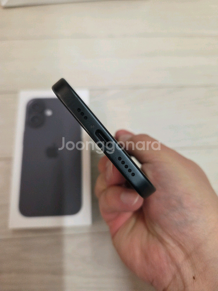 아이폰 16 블랙 256GB--6