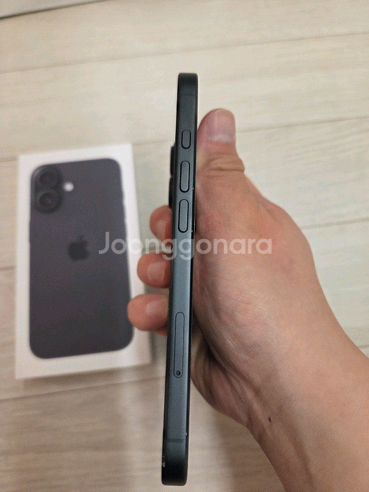 아이폰 16 블랙 256GB--5