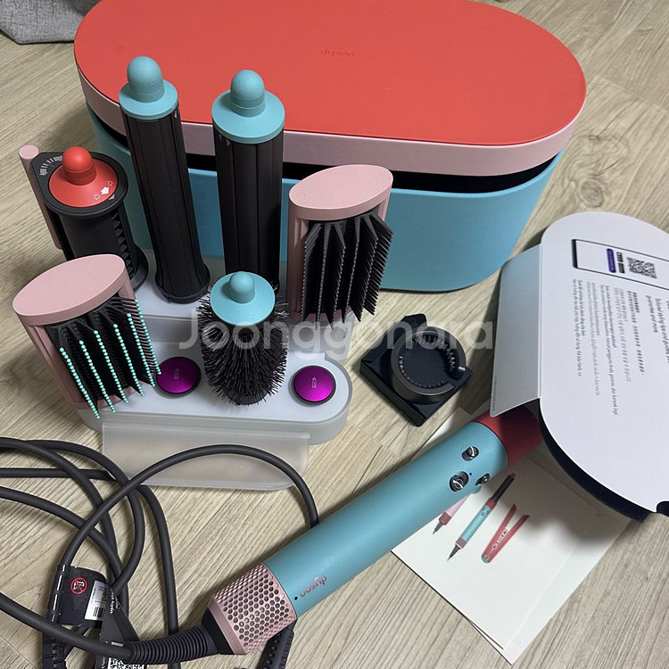 다이슨 에어랩 멀티스타일러 세라믹팝+거치대--0