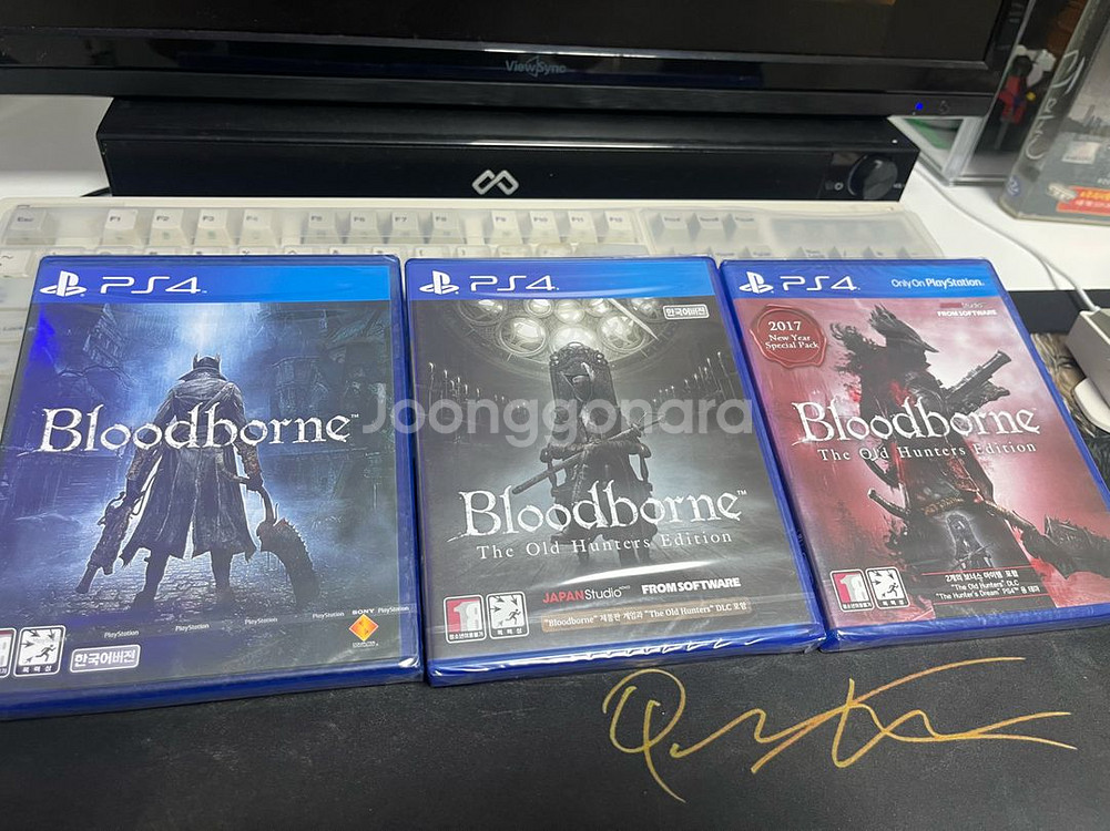 ps4 블러드본 패키지 3종 미개봉 처분합니다--0