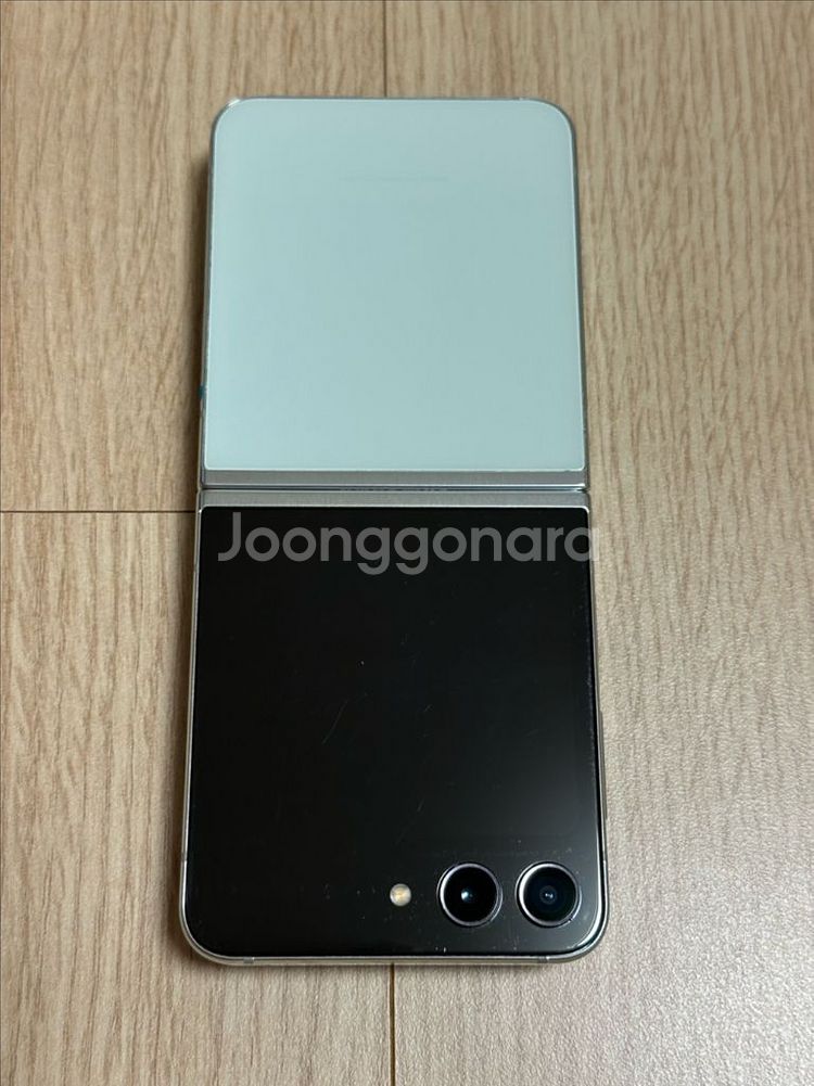 S급 F731 갤럭시Z플립5 민트 256GB 천안 아산--9