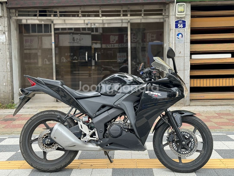 혼다 /CBR125/14년식/3@@@@KM/135만원/--1