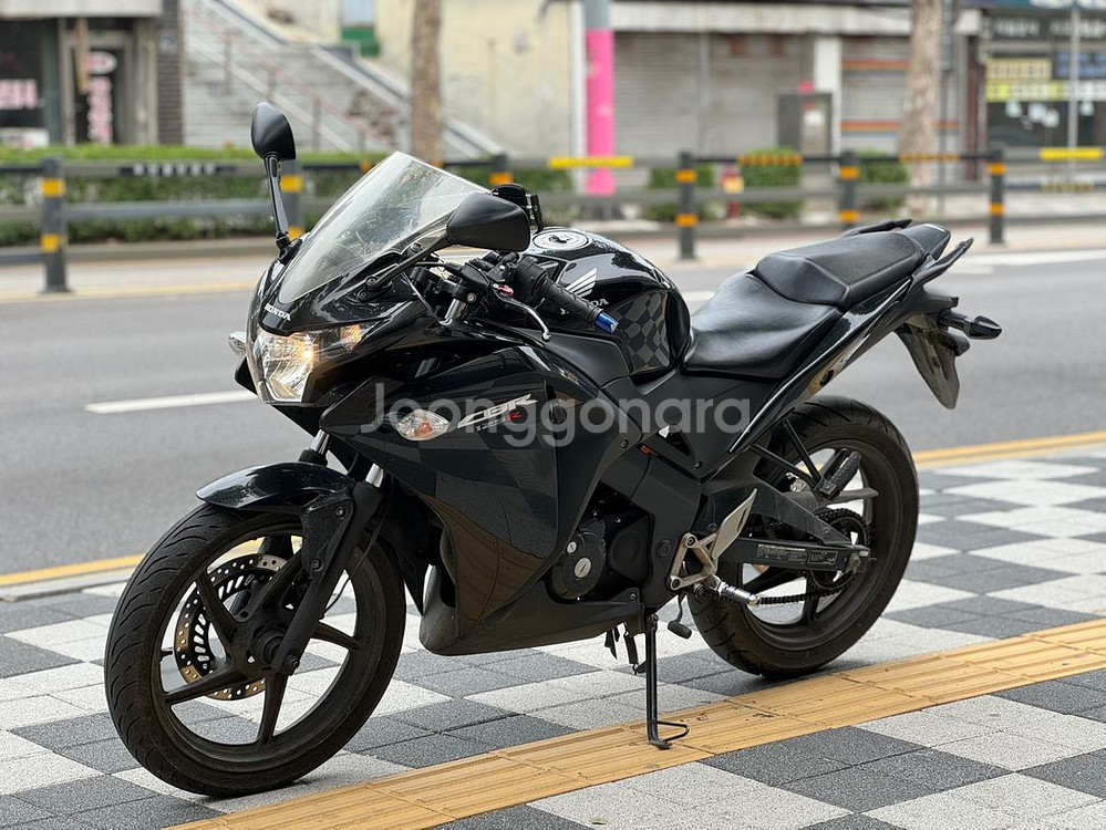 혼다 /CBR125/14년식/3@@@@KM/135만원/--2