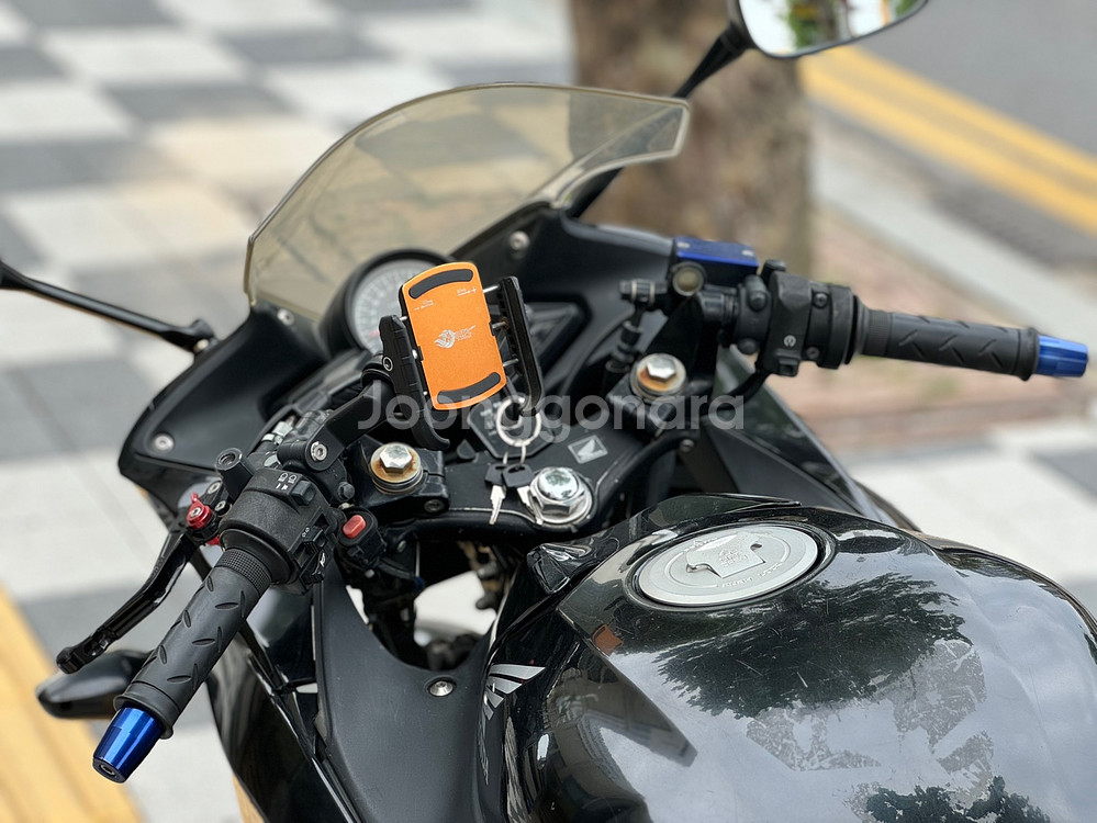 혼다 /CBR125/14년식/3@@@@KM/135만원/--6