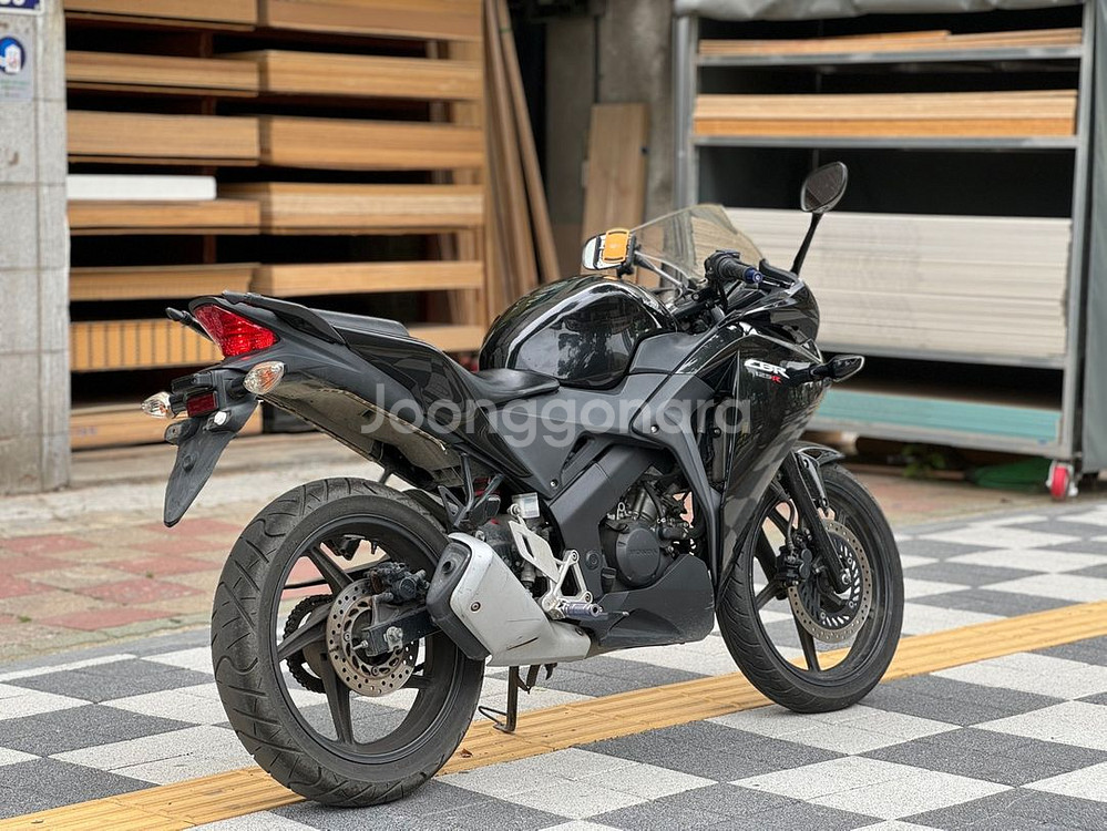 혼다 /CBR125/14년식/3@@@@KM/135만원/--4