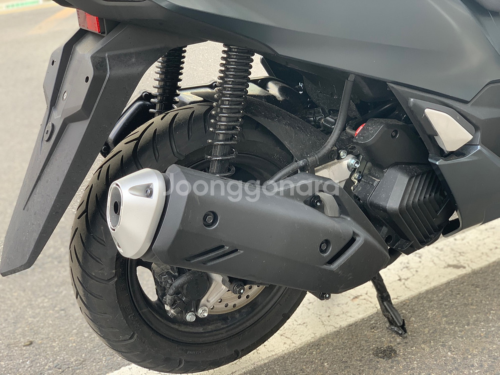 혼다/PCX125/24년식/330만원/신차급/배달풀셋팅--7