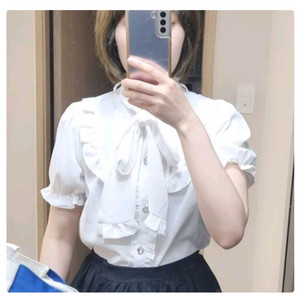 고스 / 지뢰계 / 멘헤라 : 리본 프릴 반팔 블라우스