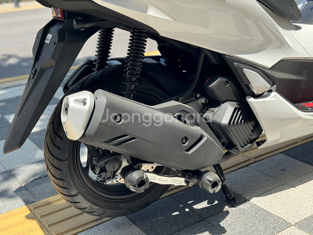 혼다/PCX125/23년식/310만원/신차급/배달풀셋팅--7
