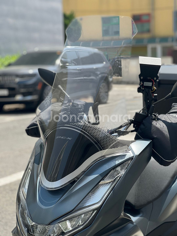 혼다/PCX125/22년식/310만원/8@@@KM/신차--6
