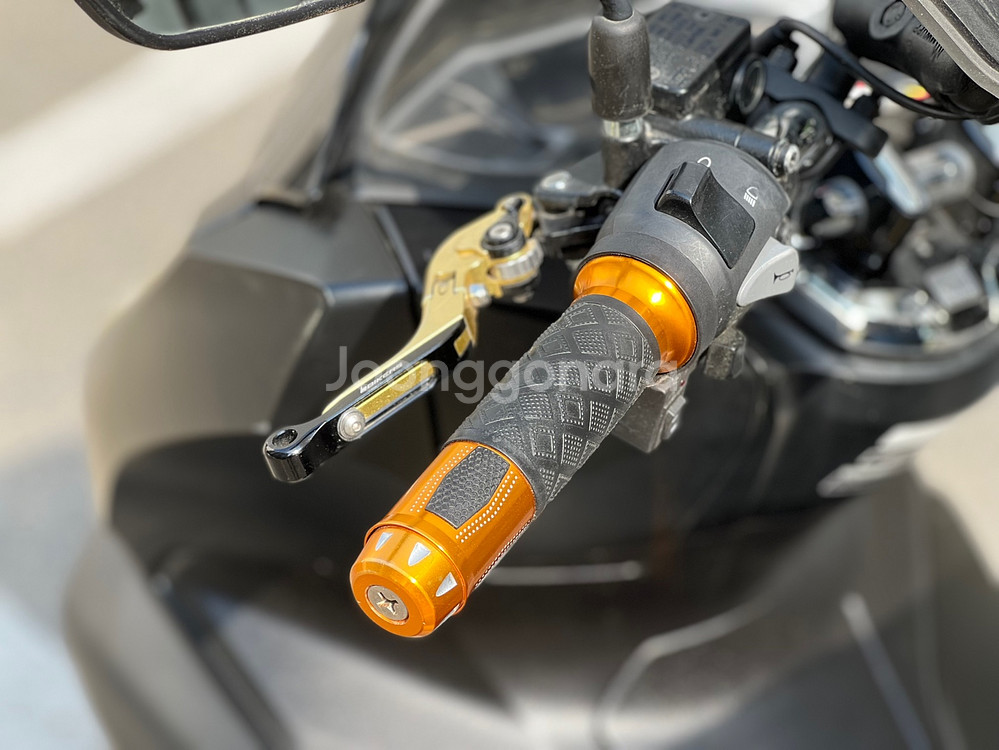 혼다/PCX125/22년식/240만원/1@@@@KM/--9