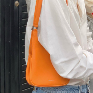 (판매) minitmute 미닛뮤트 리타백 미니 캐롯