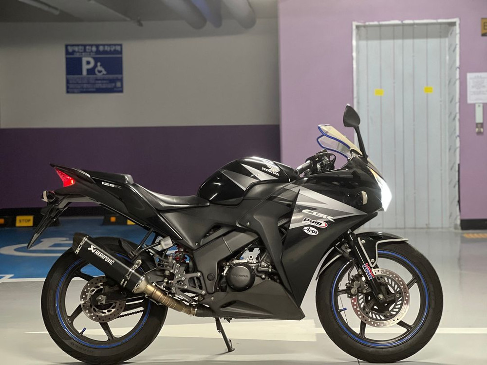 혼다/CBR125/ 14년식/2@@@@/130만원/흑마--1