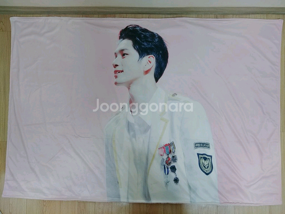 옹성우 대형 극세사 담요--0
