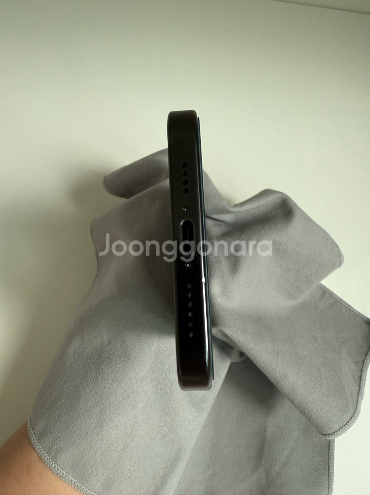(교신가능)아이폰16 프로 맥스 블랙 티타늄 팝니다--5