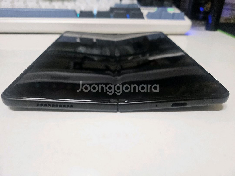 갤럭시폴드3--3