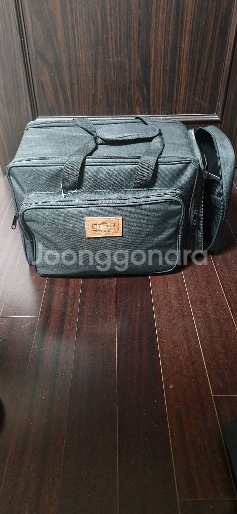 인산철 파워뱅크 12v 200A 팝니다.--3