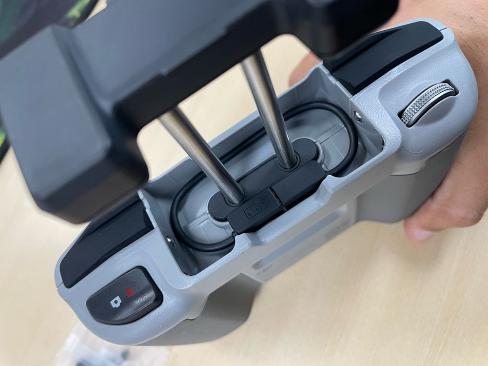 DJI C5 드론조종기/ 컨트롤러 팝니다. 이미지