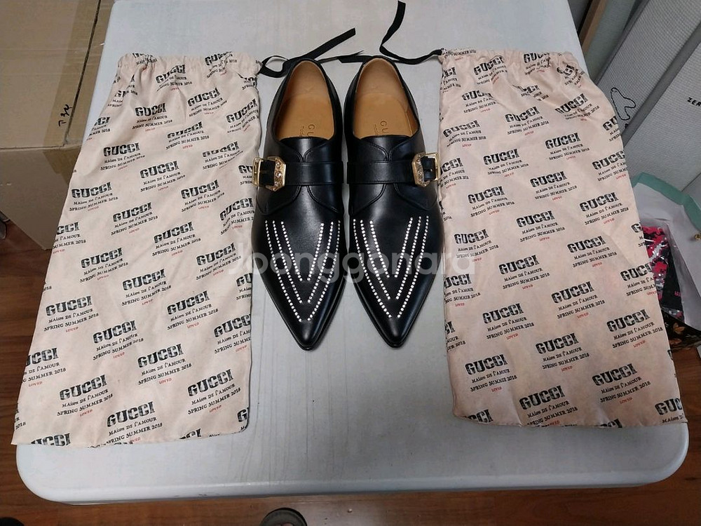 구찌 꿀벌자수구두(한정판모델)--3