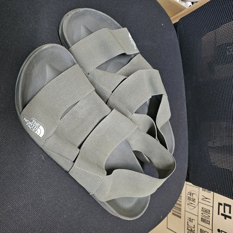 247- 노스페이스 럭스샌들 2 올리브 280 이미지