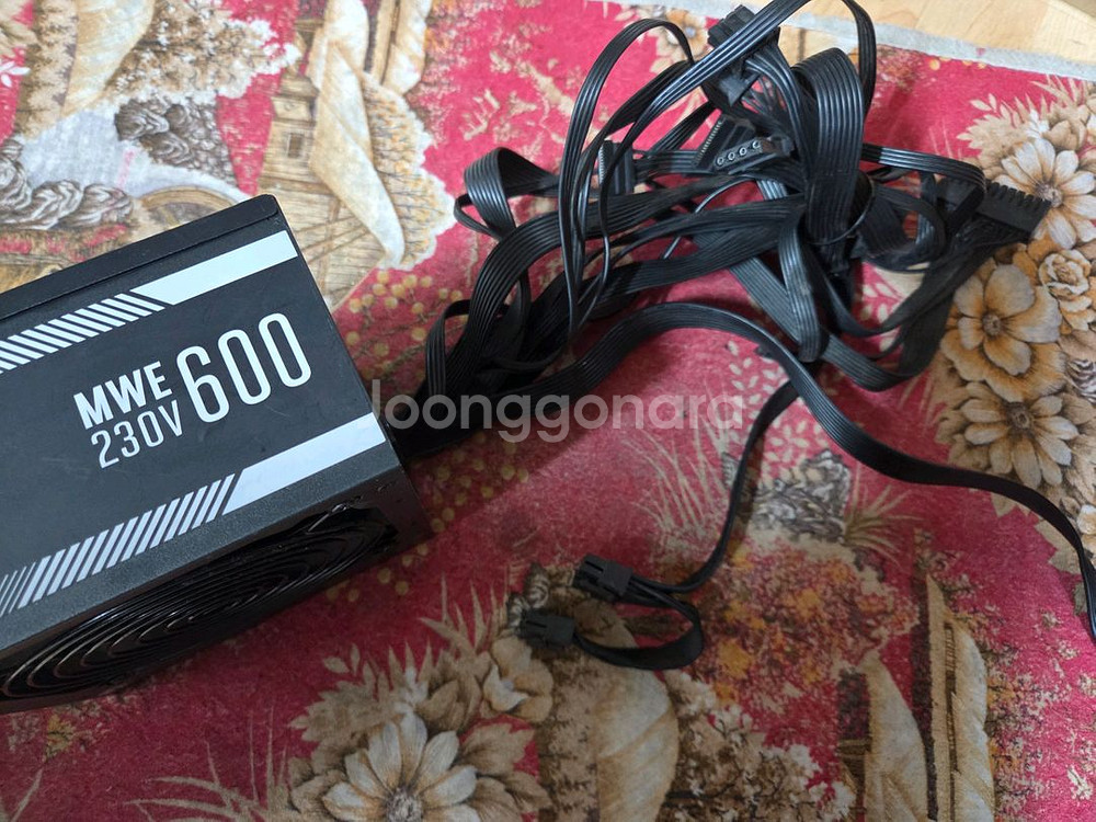 쿨러마스터 MWE 600W 파워서플라이--3
