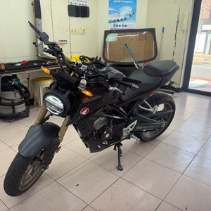 CB125R 23년