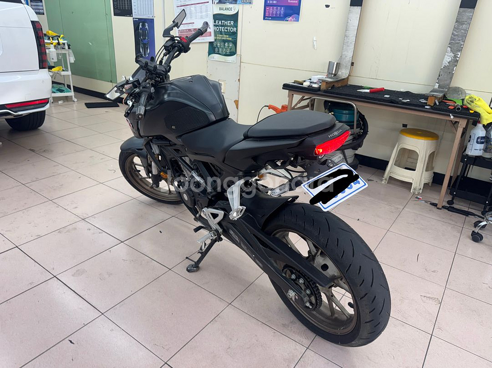 CB125R 23년--4