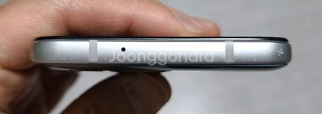 LG Q6(X600) 블루 32GB 싸게 팝니다.--2