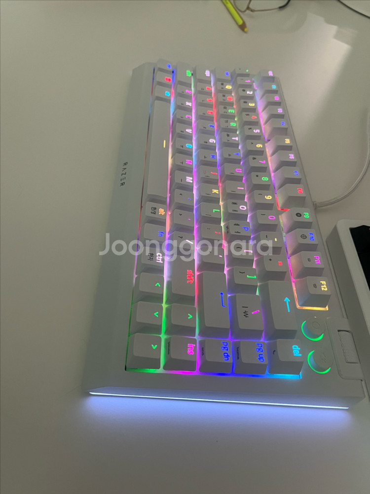 RAZER Blackwidow V4 75%+옐로우스위치--0