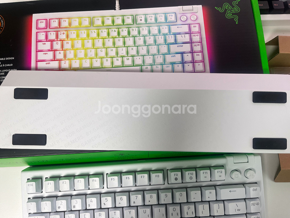 RAZER Blackwidow V4 75%+옐로우스위치--5