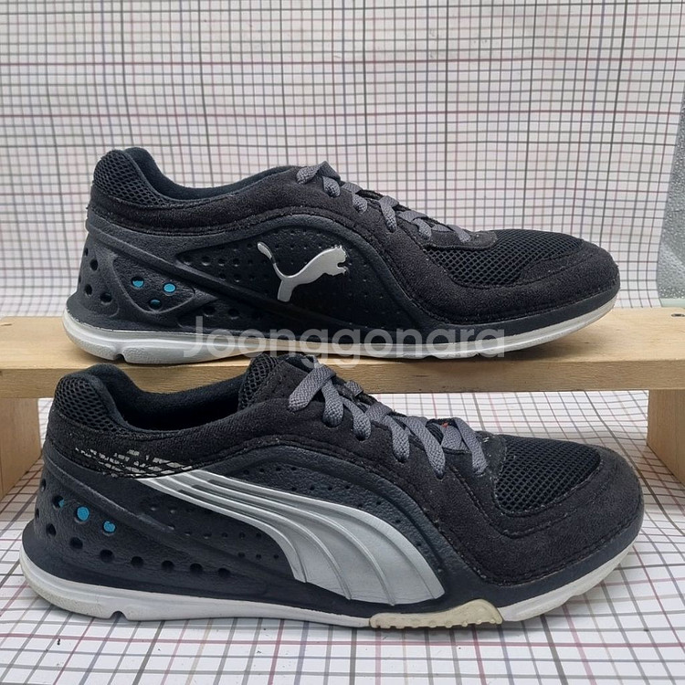 푸마 펀칭 리프트레이서 스니커즈250--0