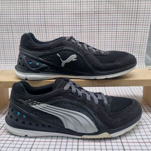 푸마 펀칭 리프트레이서 스니커즈250